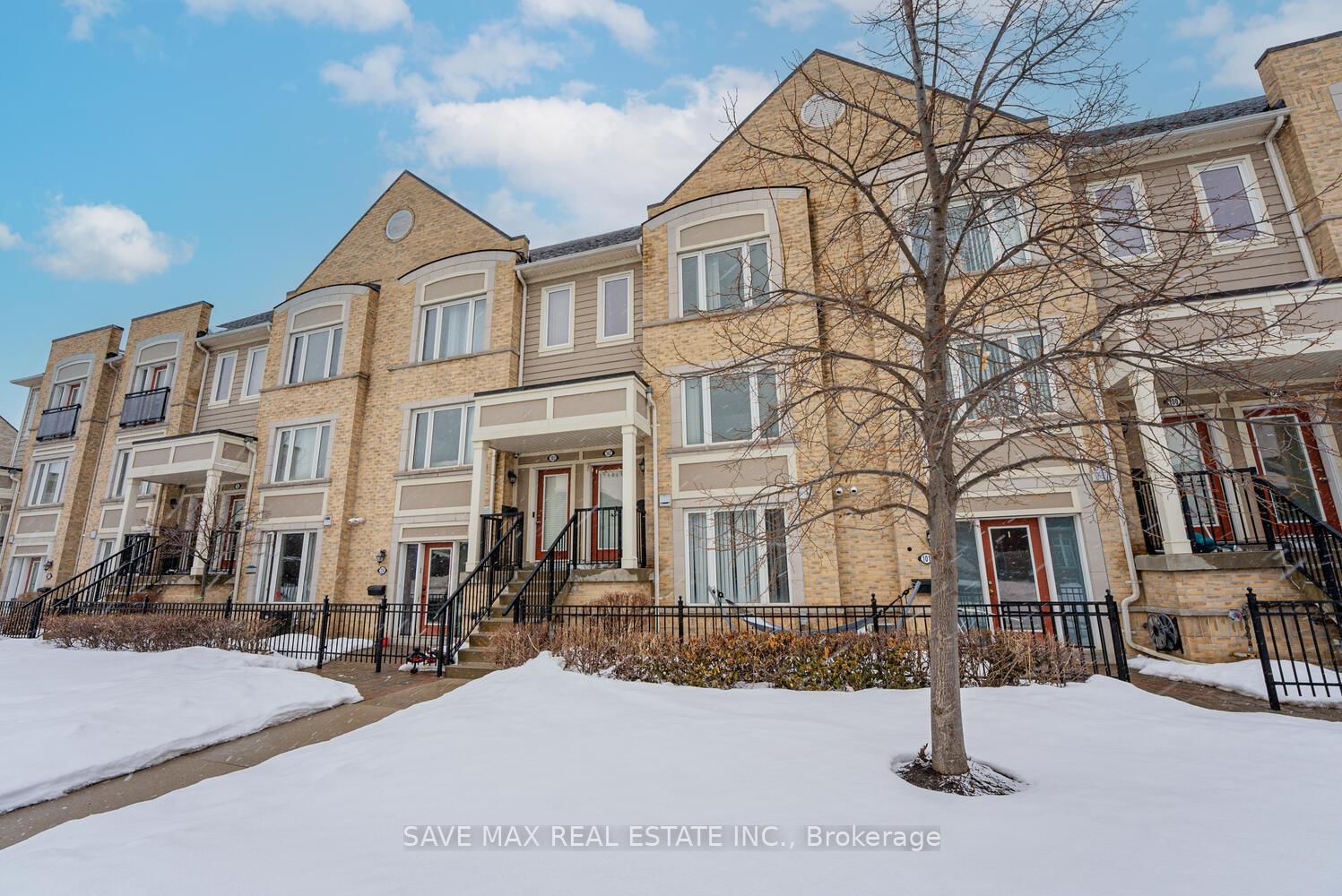 60 Fairwood Circle Townhomes, Brampton, Toronto