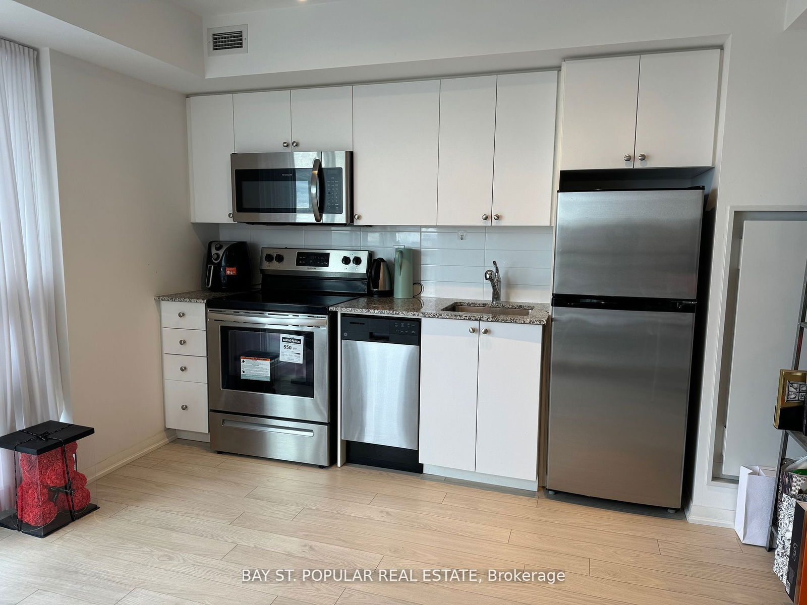 3091 Dufferin St, unit 525 for rent