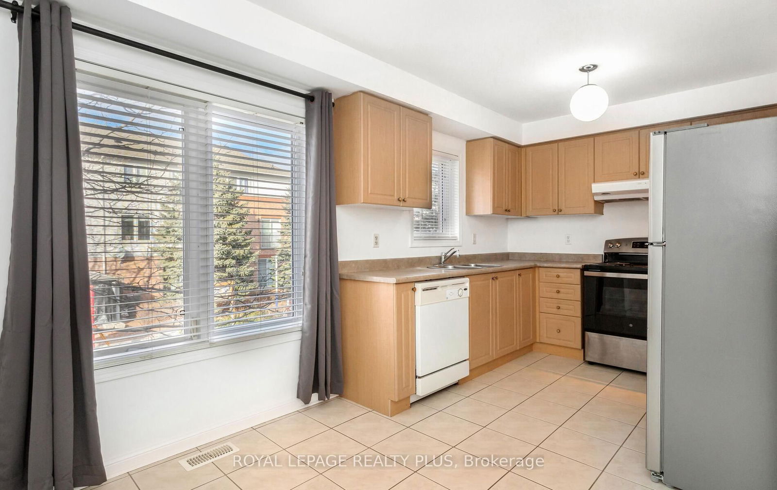 3030 Breakwater Crt, unit 267 for rent