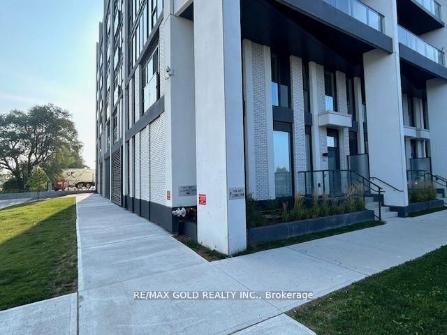 36 Zorra St, unit 114 for rent