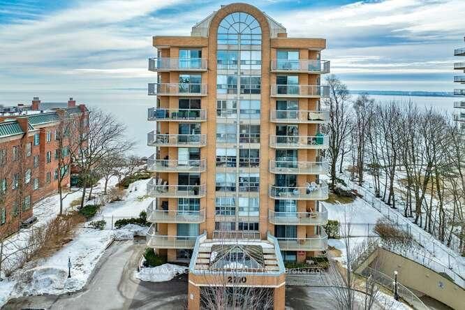 2210 Lakeshore Rd, unit 504 for sale