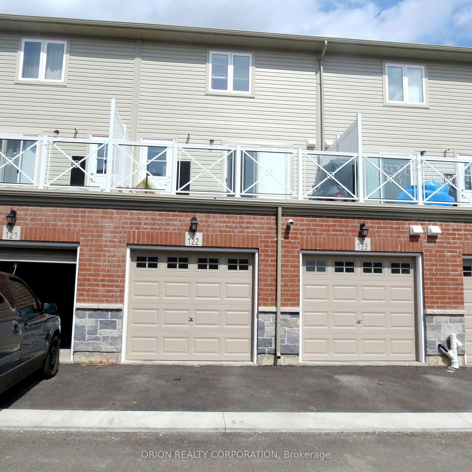 1380 Costigan Rd, unit 122 for sale