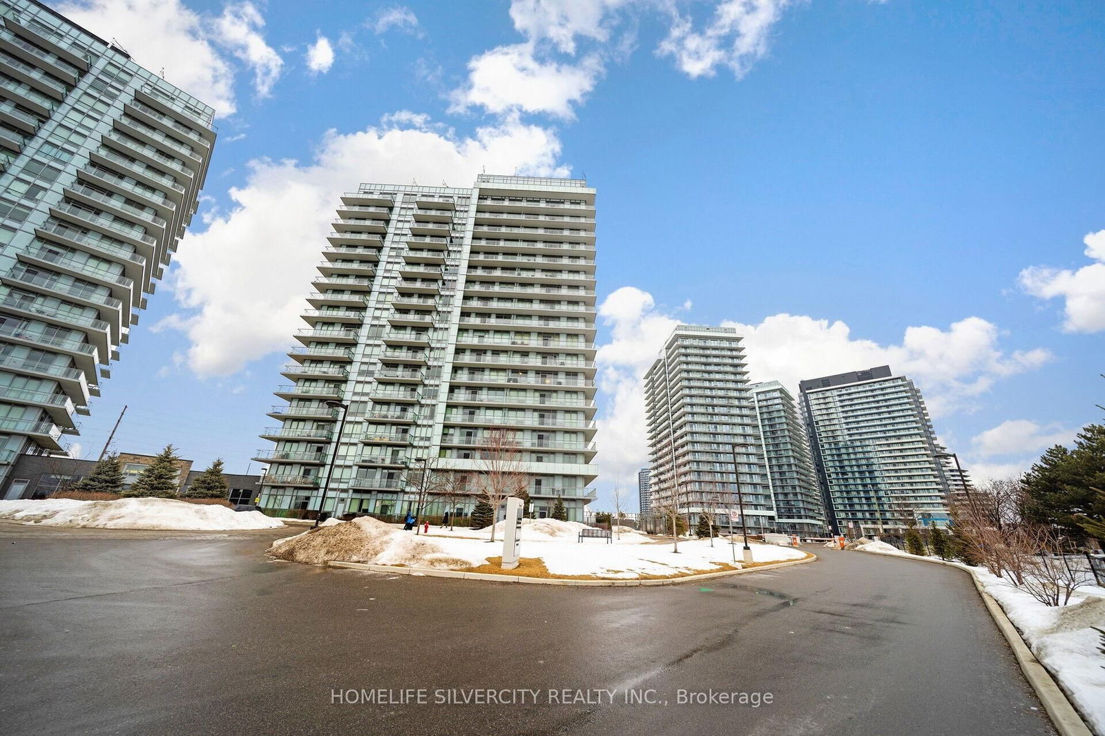 4699 Glen Erin Dr, unit 608 for sale