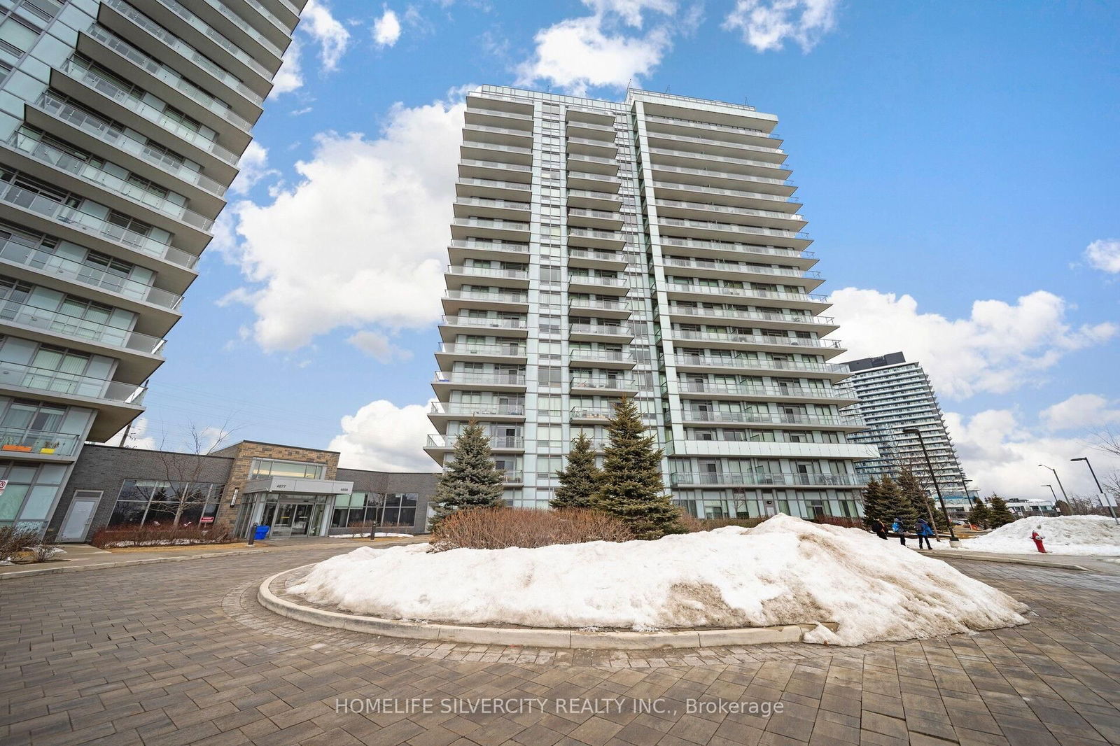 4699 Glen Erin Dr, unit 608 for sale