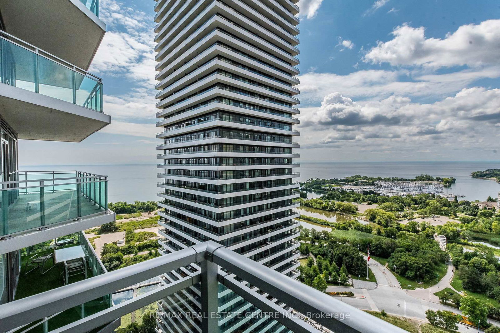 33 Shore Breeze Dr, unit 2611 for sale