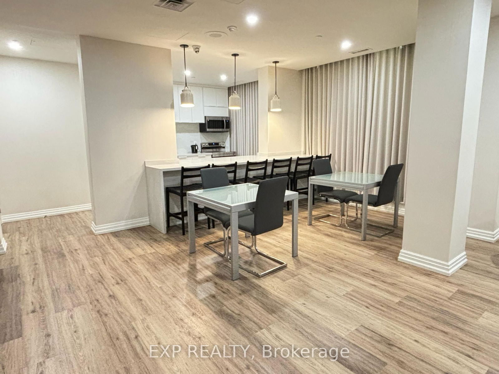 101 Subway Cres, unit 1205 for rent