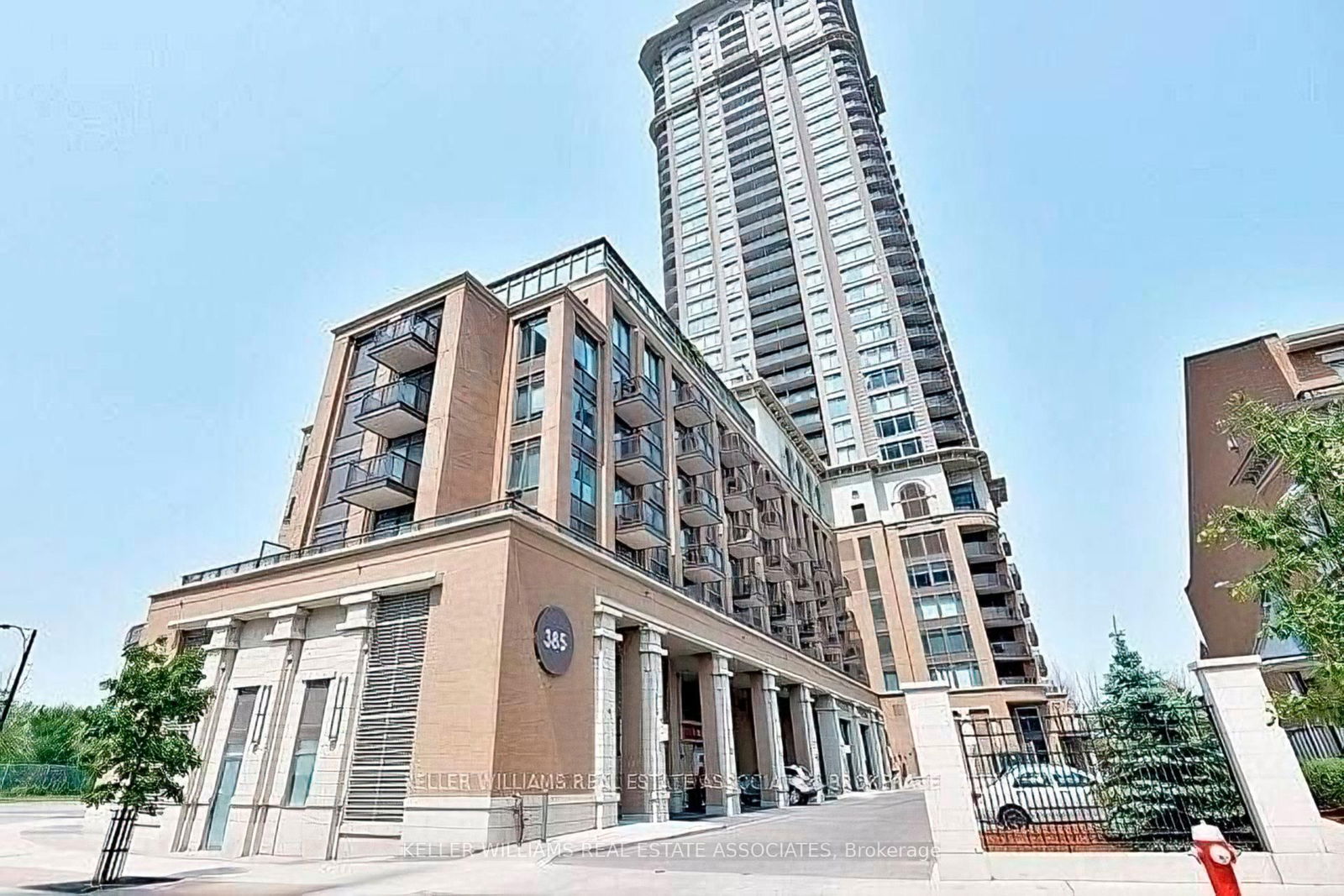 385 Prince Of Wales Dr, unit 2407 for rent