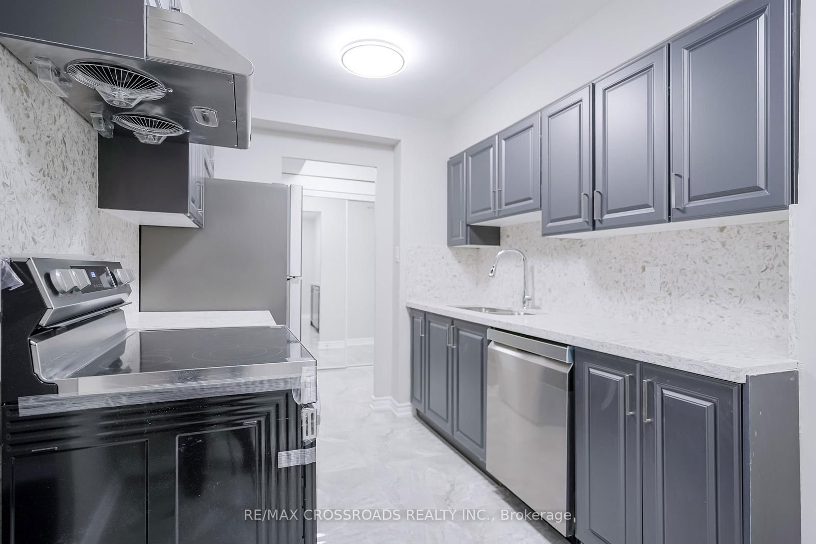 2825 Islington Ave, unit 205 for rent