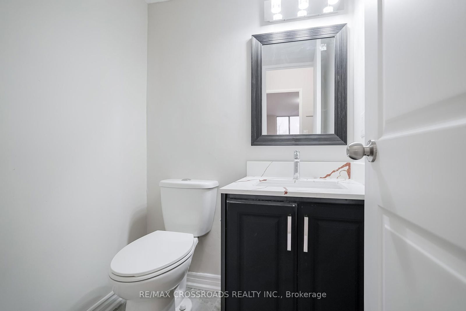 2825 Islington Ave, unit 205 for rent