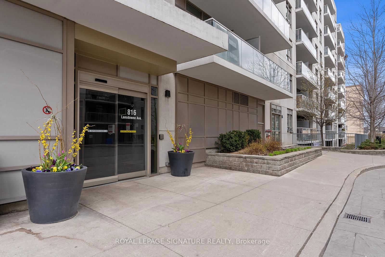 816 Lansdowne Ave, unit 115 for sale