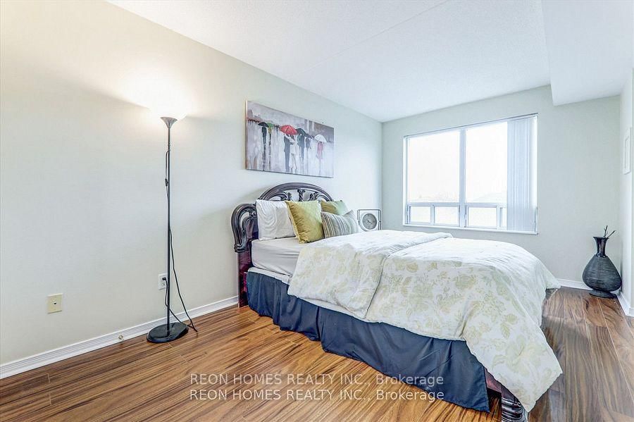 25 Via Rosedale, unit 201 for sale