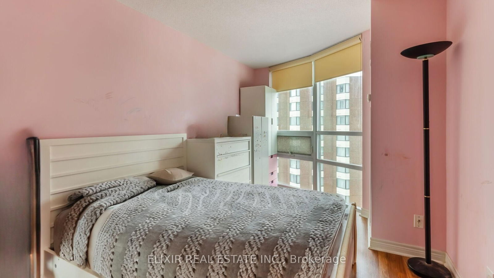 208 Enfield Pl, unit 1109 for sale