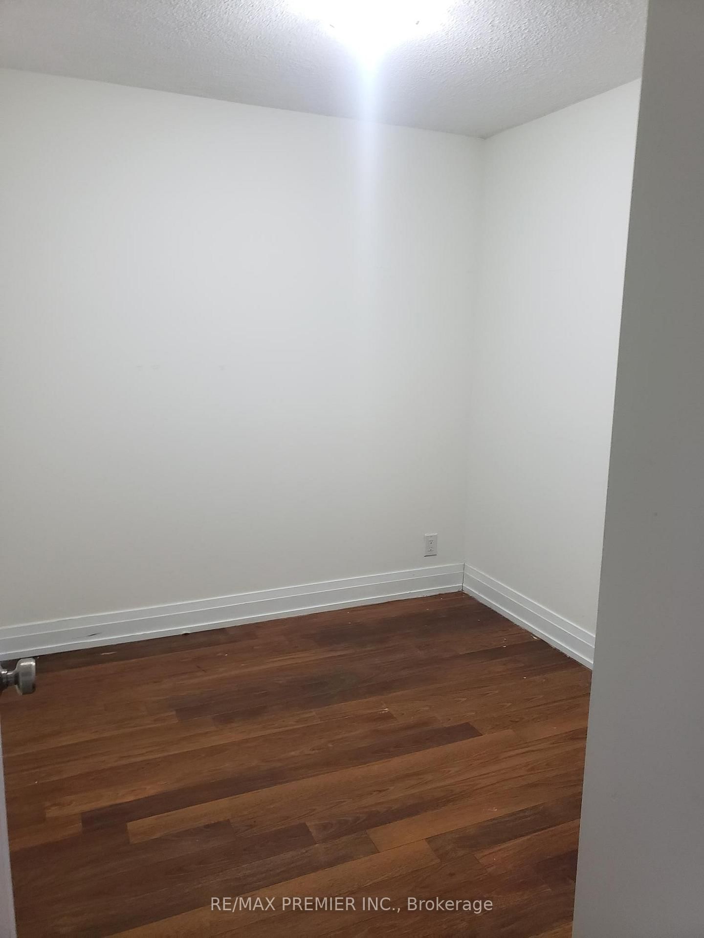 1060 SHEPPARD Ave W, unit 605 for rent