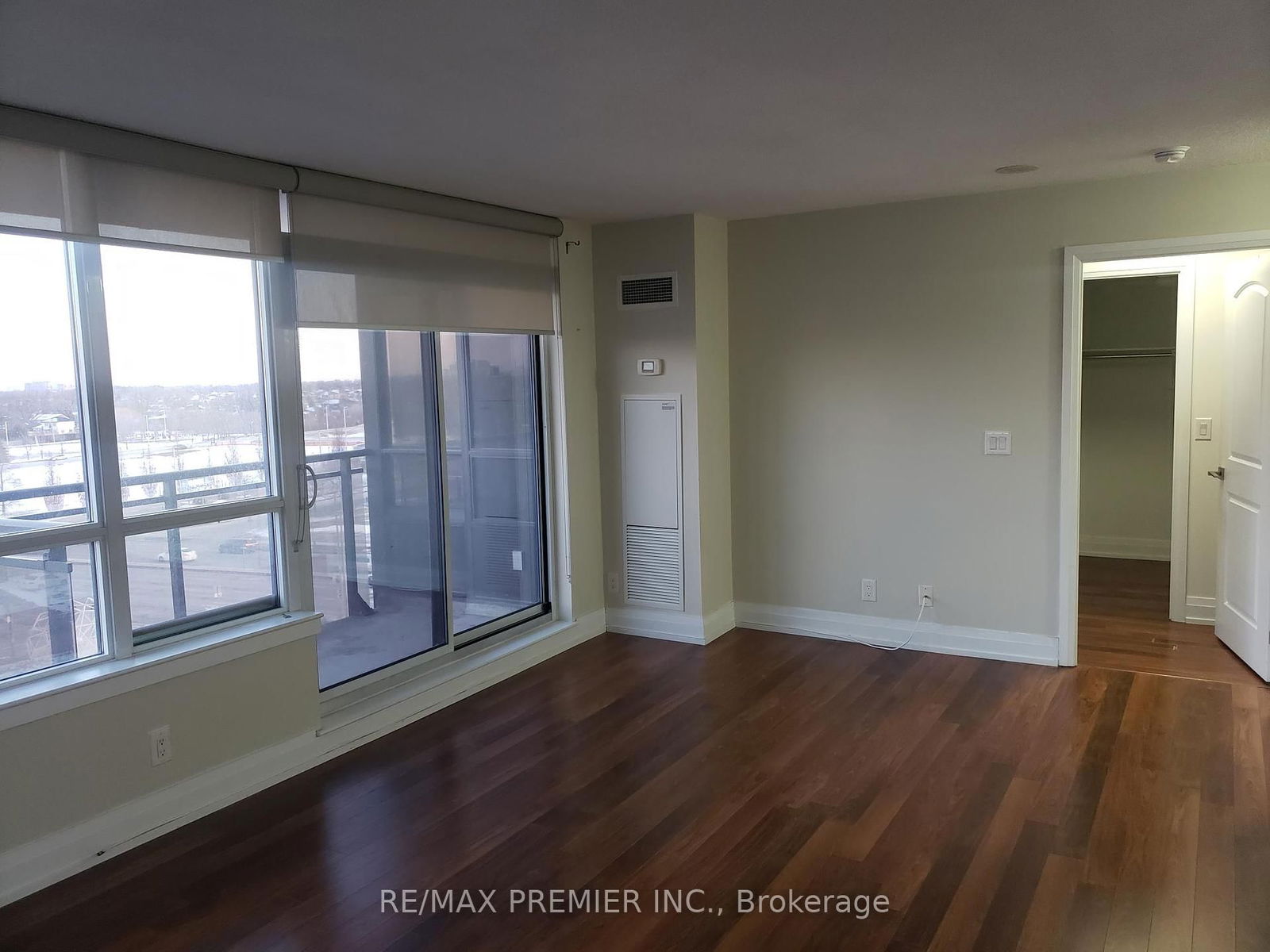 1060 SHEPPARD Ave W, unit 605 for rent