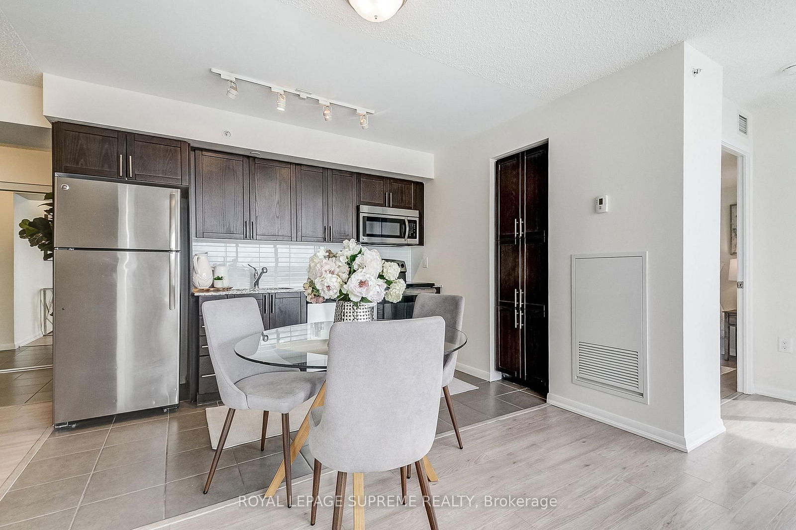 830 Lawrence Ave W, unit 1511 for sale