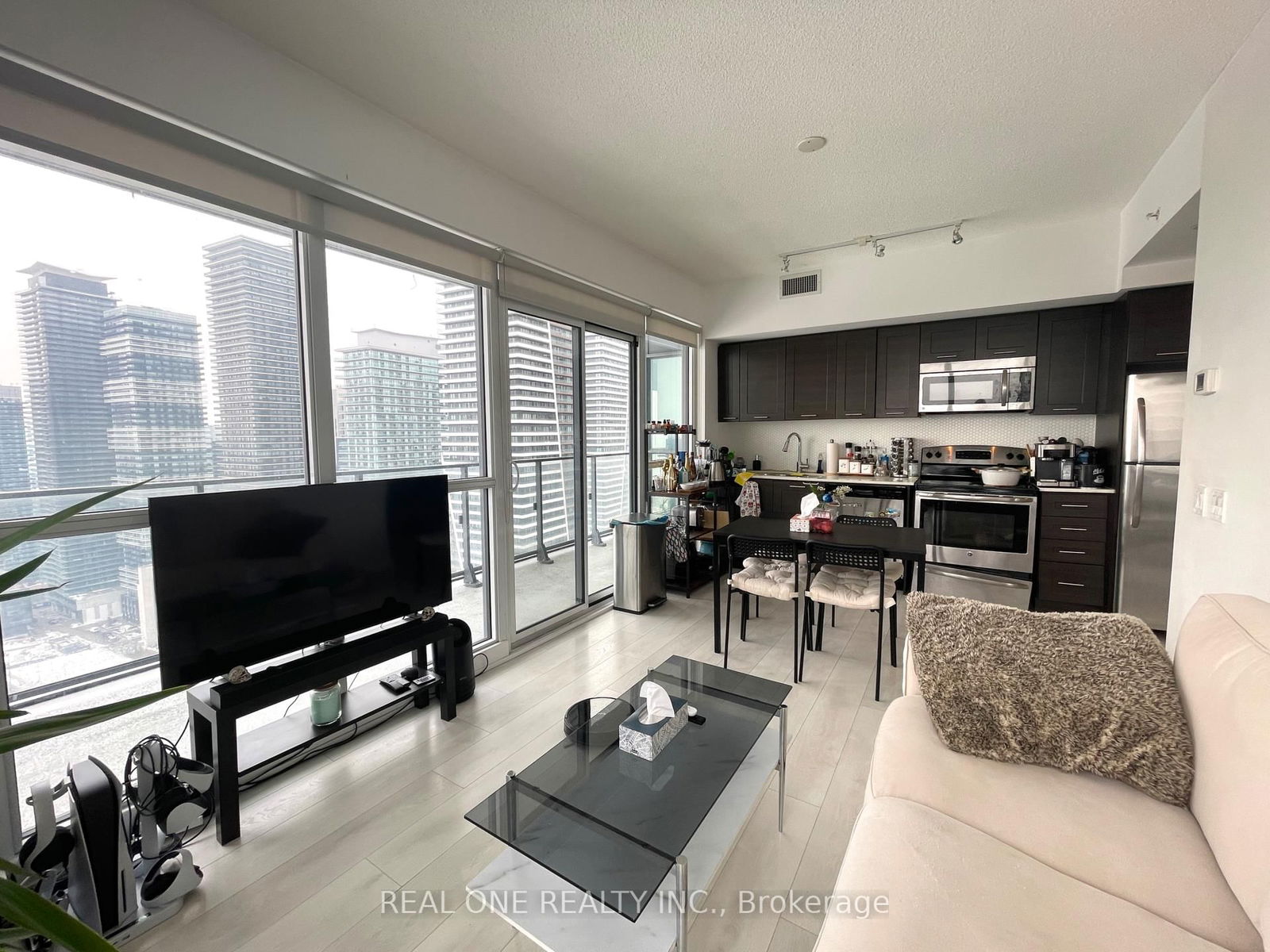 2200 Lake Shore Blvd W, unit 3907 for sale