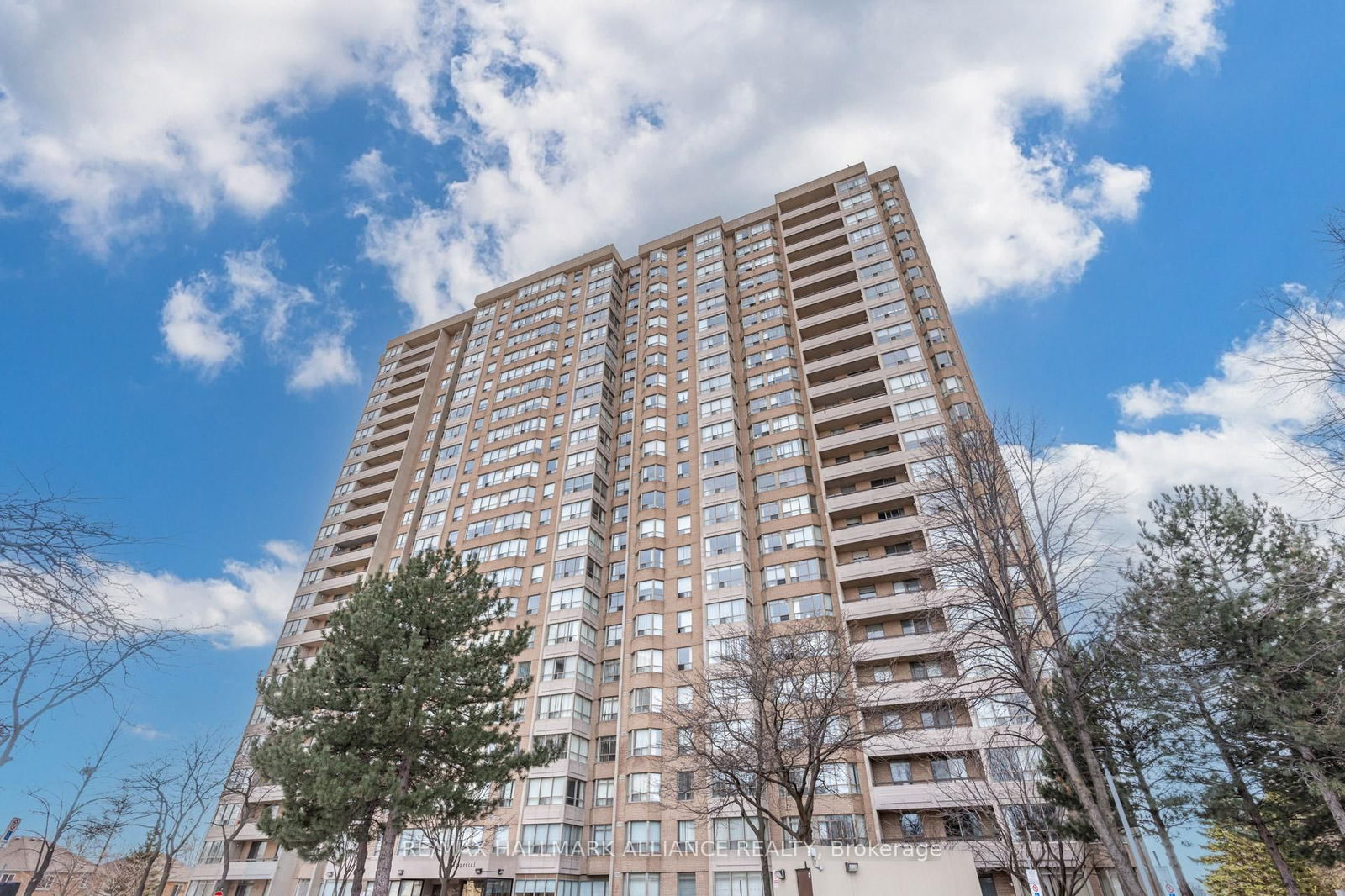 30 Malta Ave, unit 307 for sale