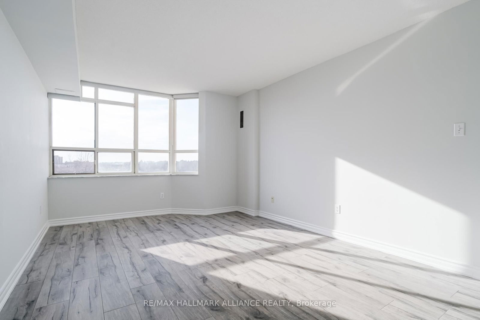 30 Malta Ave, unit 307 for sale