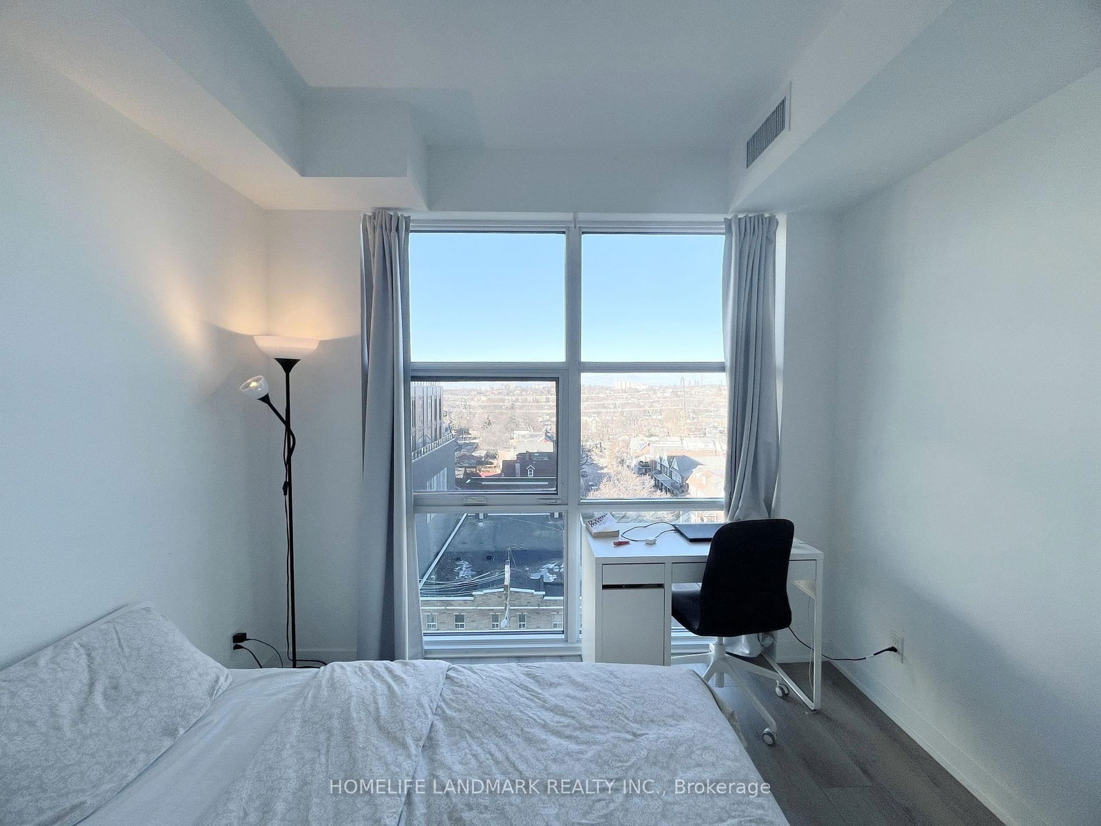 1787 St Clair Ave W, unit 814 for sale