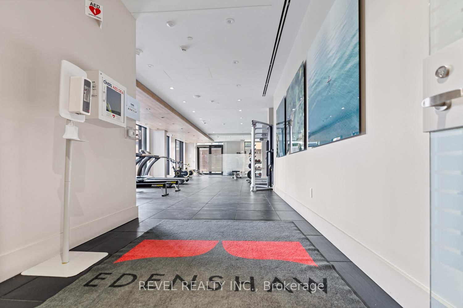 21 Park St E, unit 520 for sale