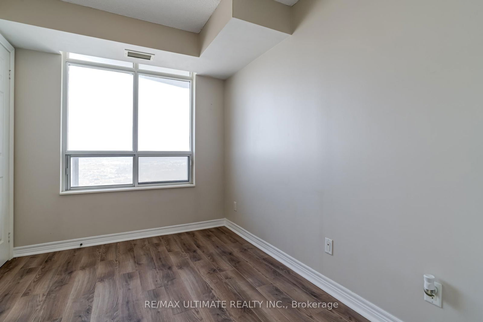 710 Humberwood Blvd, unit 2202 for rent