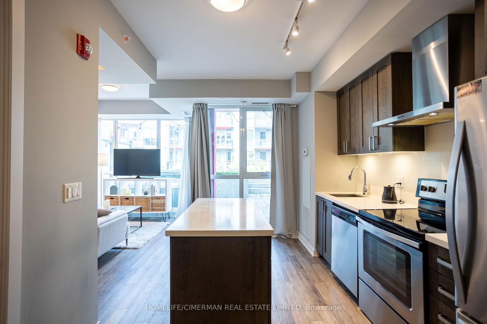 5260 Dundas St, unit C323 for sale