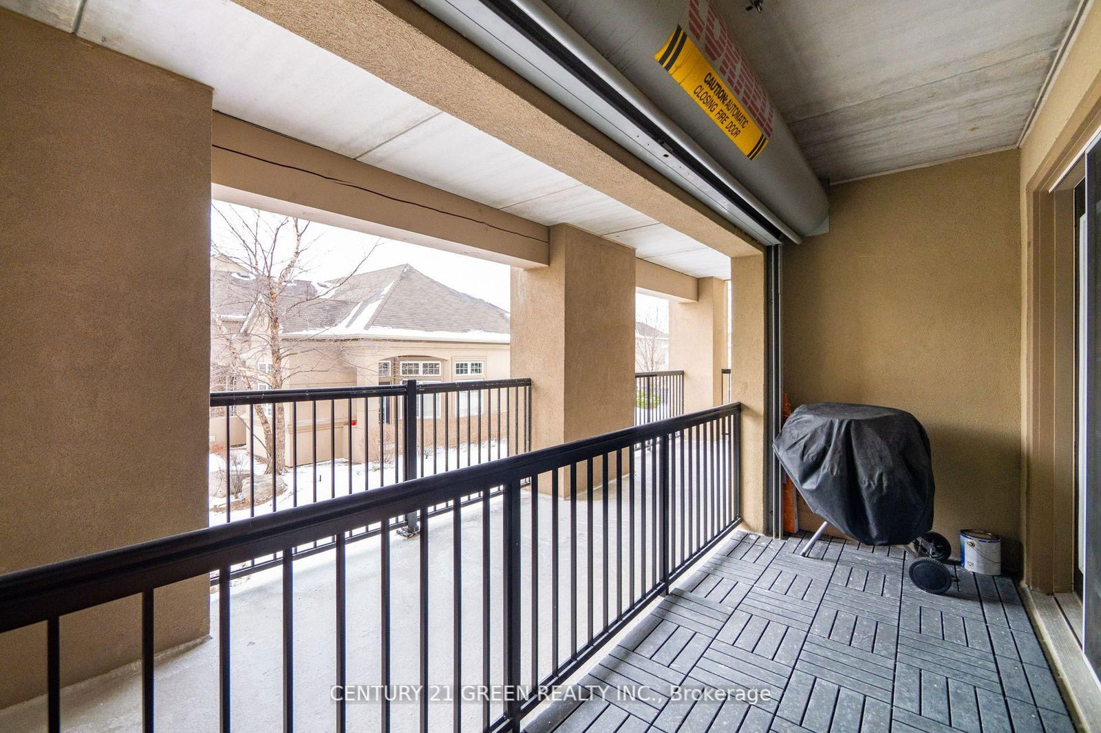 1479 Maple Ave, unit 206 for sale