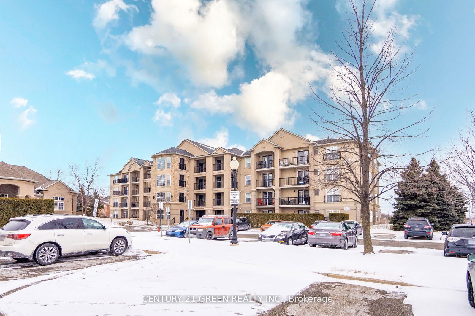 1479 Maple Ave, unit 206 for sale