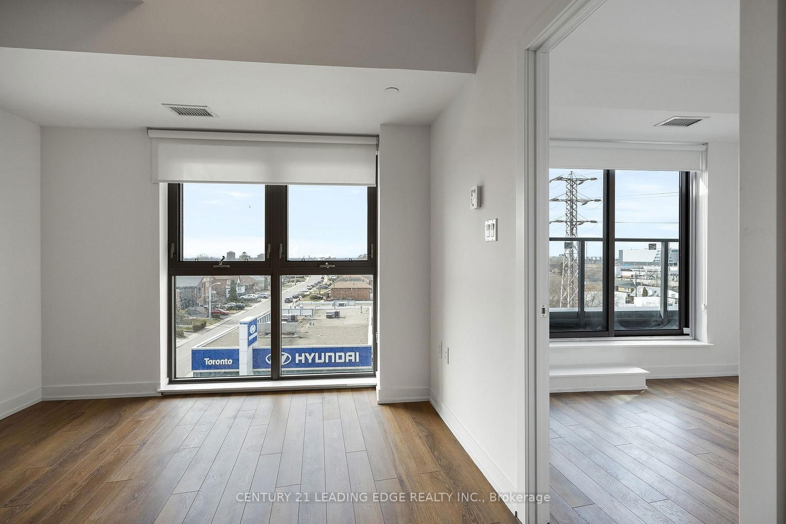 2433 Dufferin St, unit 708 for sale