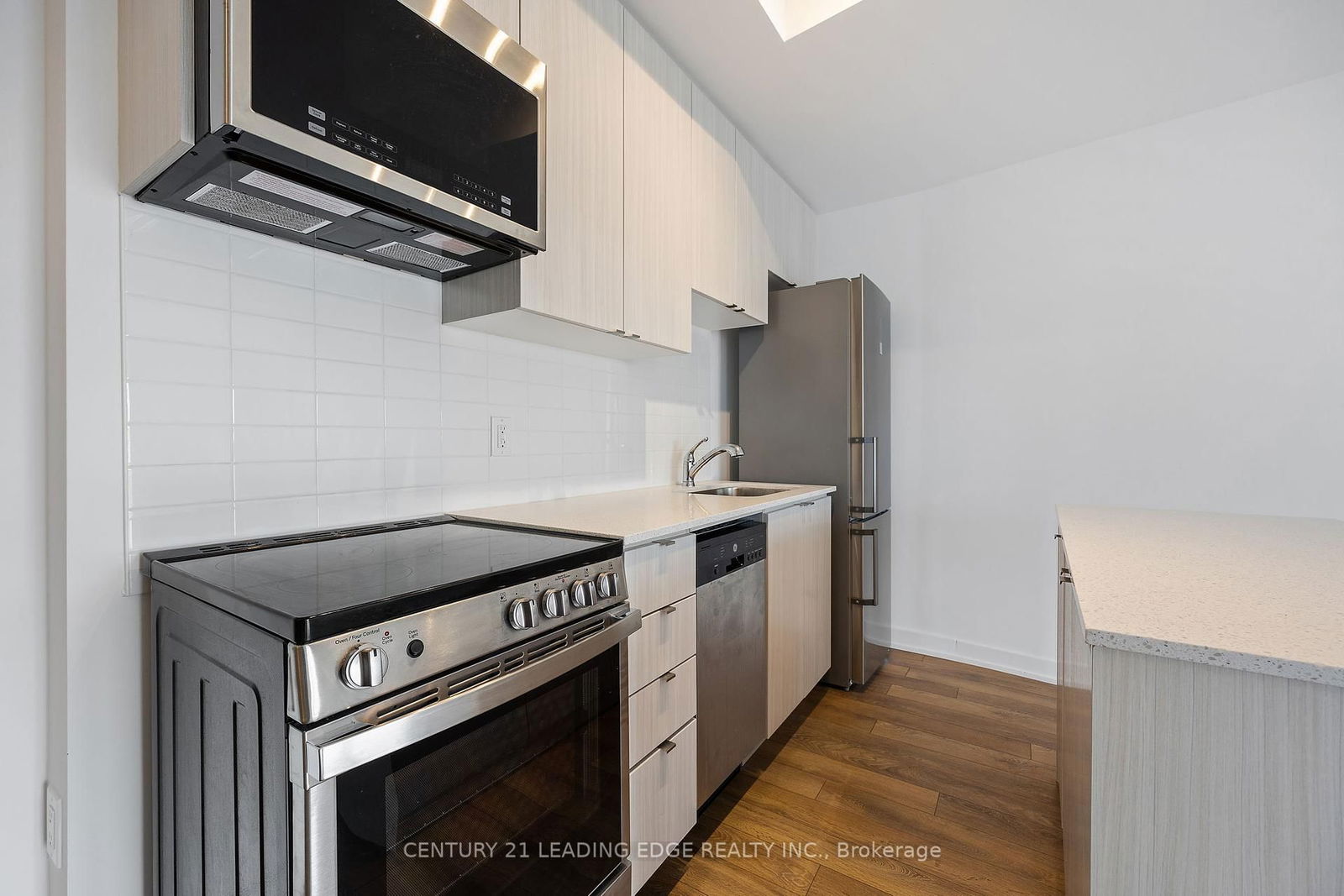 2433 Dufferin St, unit 708 for sale