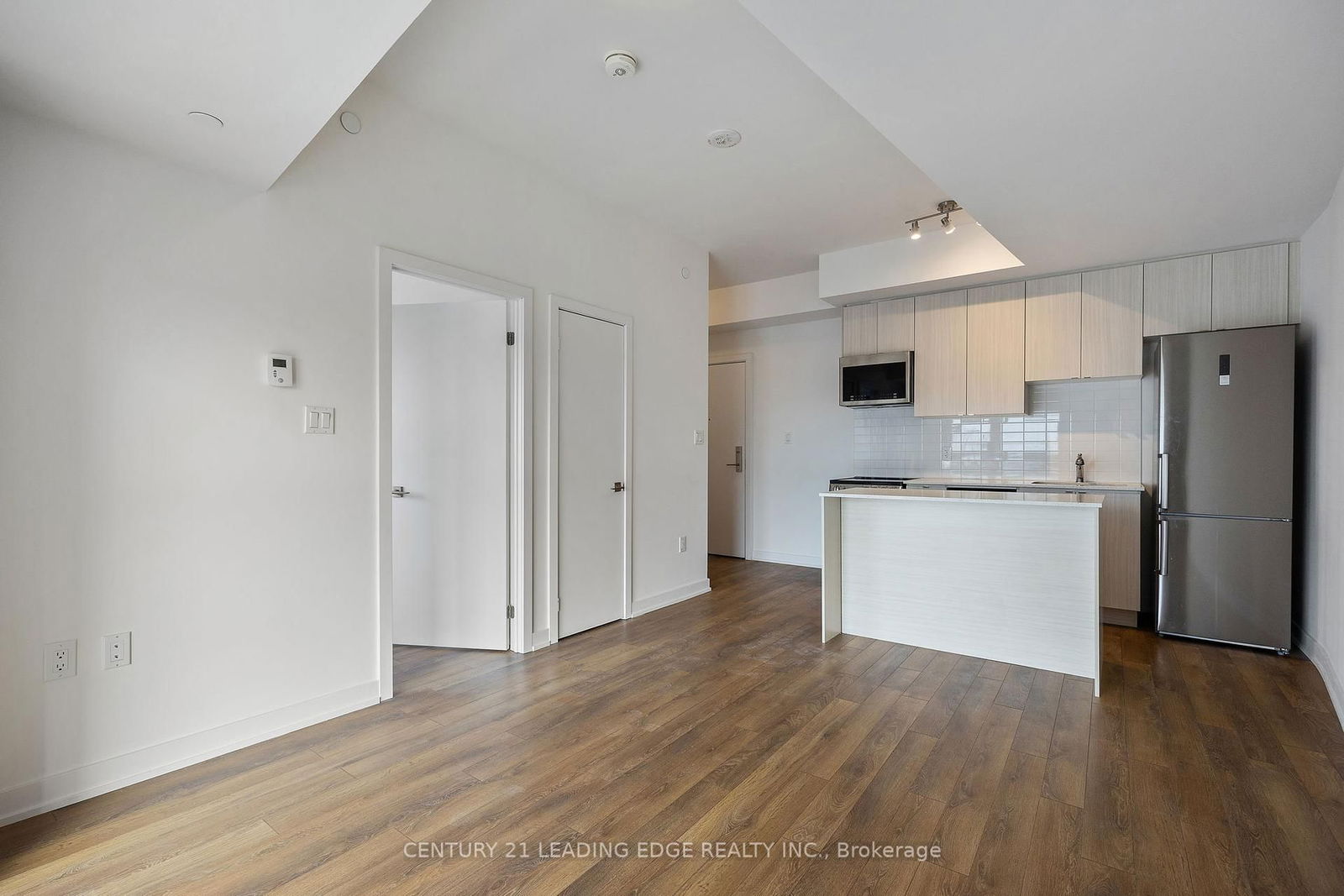 2433 Dufferin St, unit 708 for sale