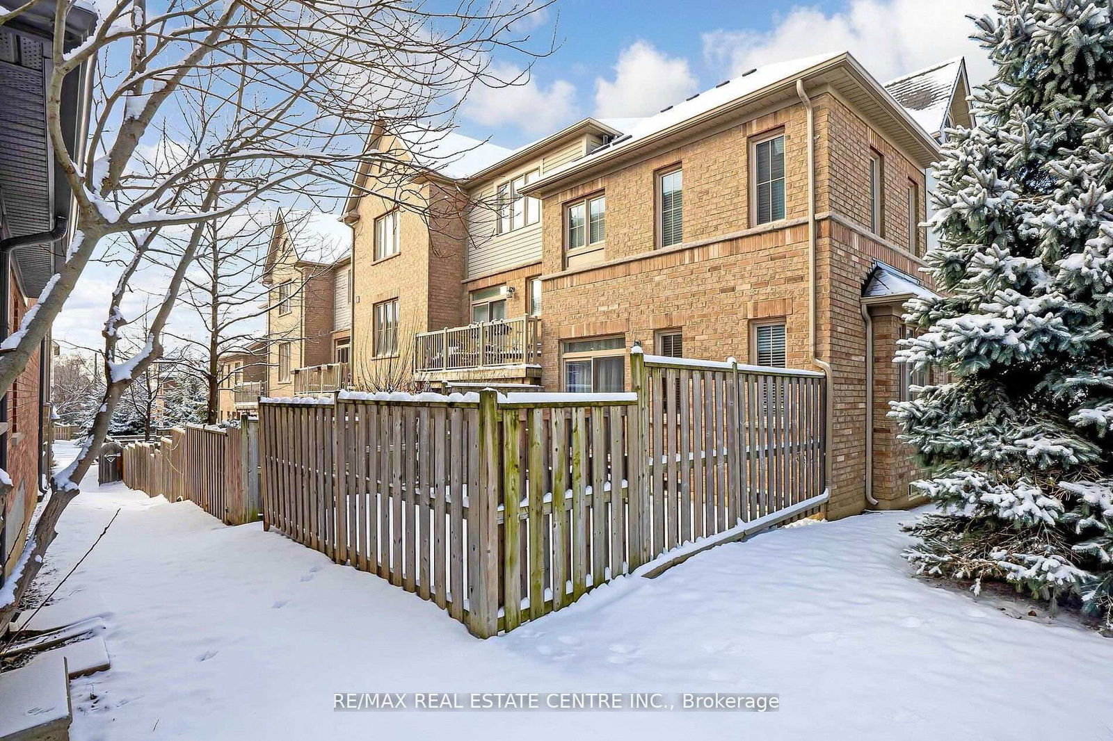 Terracotta Village, Brampton, Toronto