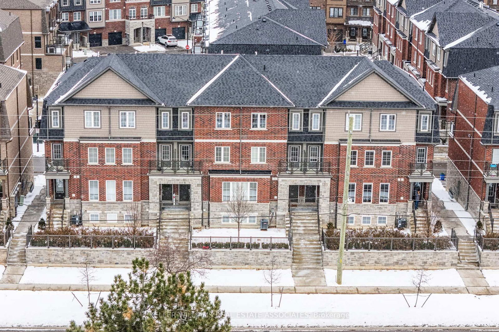 445 Ontario St S, unit 72 for sale