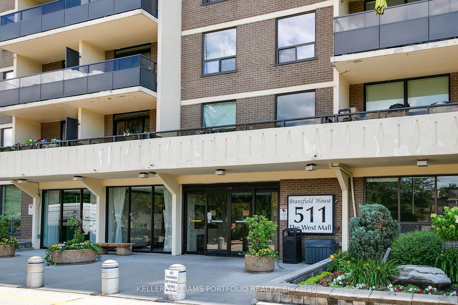 511 The West Mall Condos, Etobicoke, Toronto