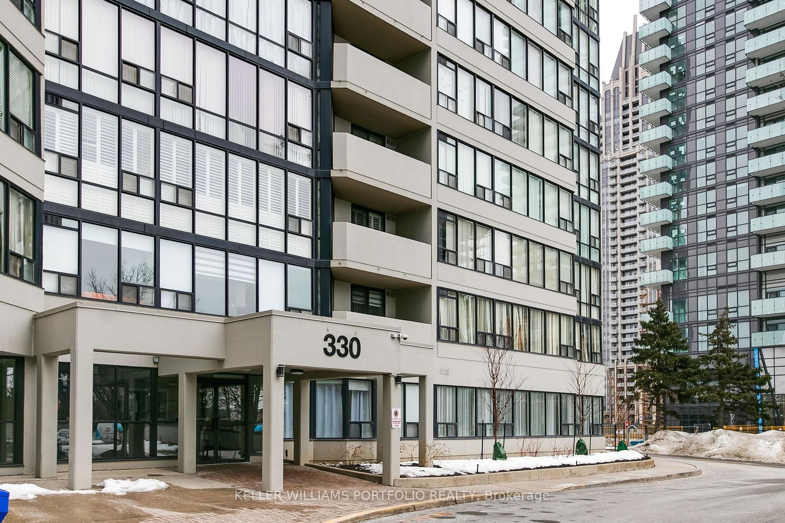 330 Rathburn Rd W, unit 1402 for sale