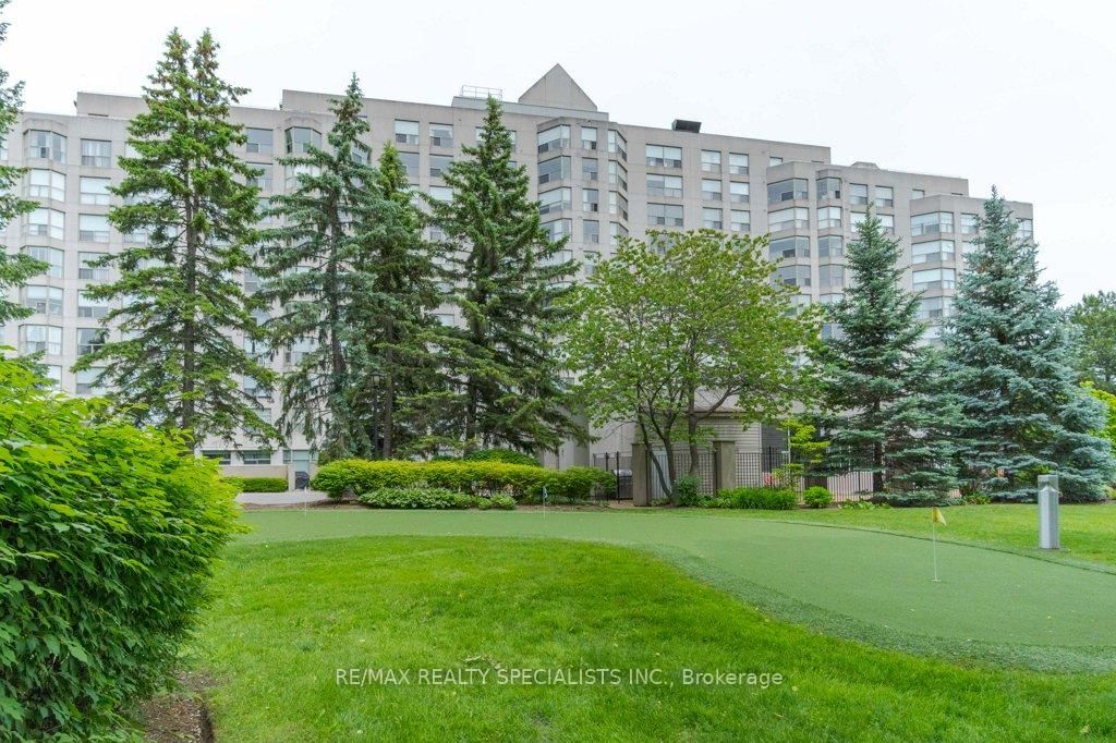 1700 The Collegeway, unit 208 for sale