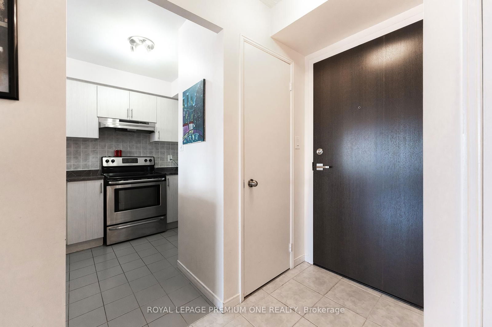 2269 Lake Shore Blvd W Blvd, unit 1104 for sale