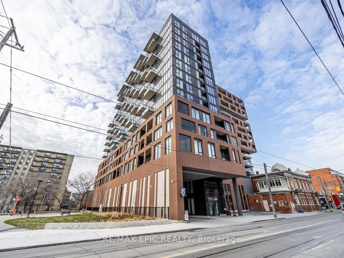 270 DUFFERIN St, unit 815 for rent