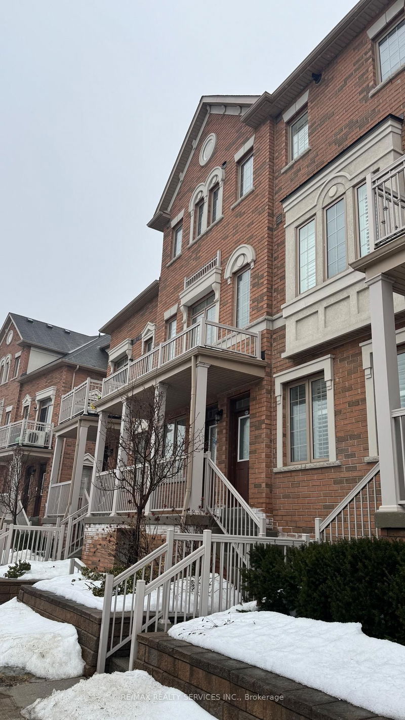 180 Howden Blvd, unit 15 for rent