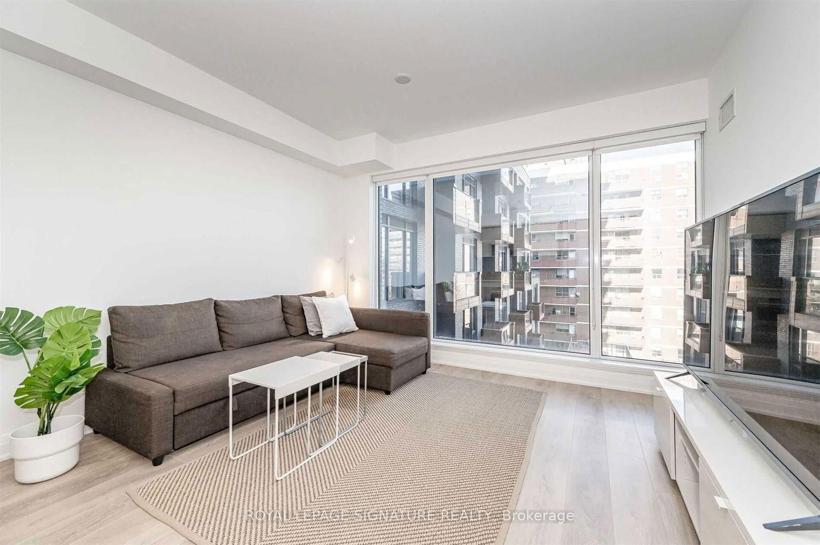 21 Park St E, unit 502 for rent