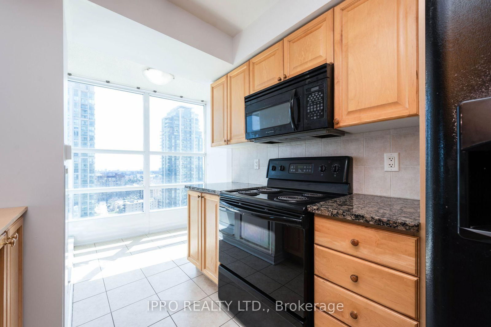 33 Elm Dr, unit 2112 for rent