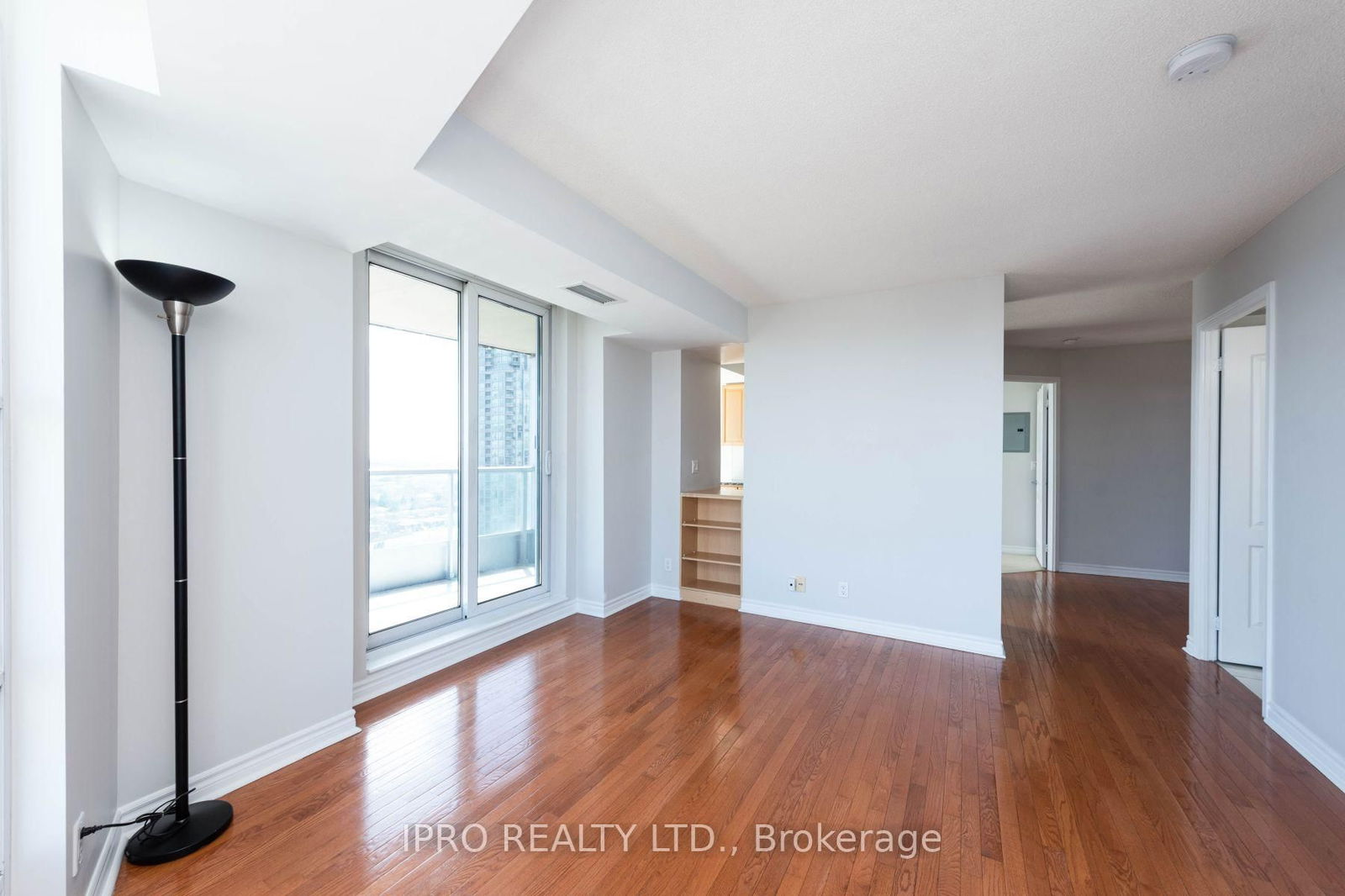 33 Elm Dr, unit 2112 for rent