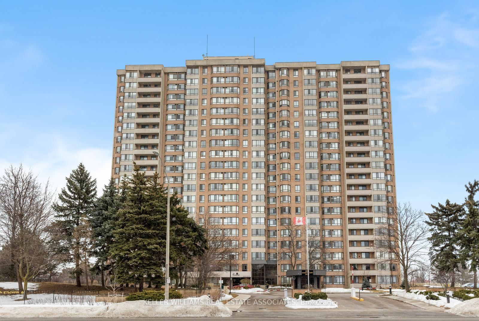 100 County Court Blvd, unit 503 for sale