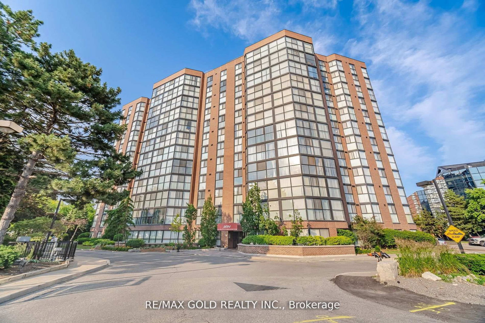 2091 Hurontario St, unit 508 for sale