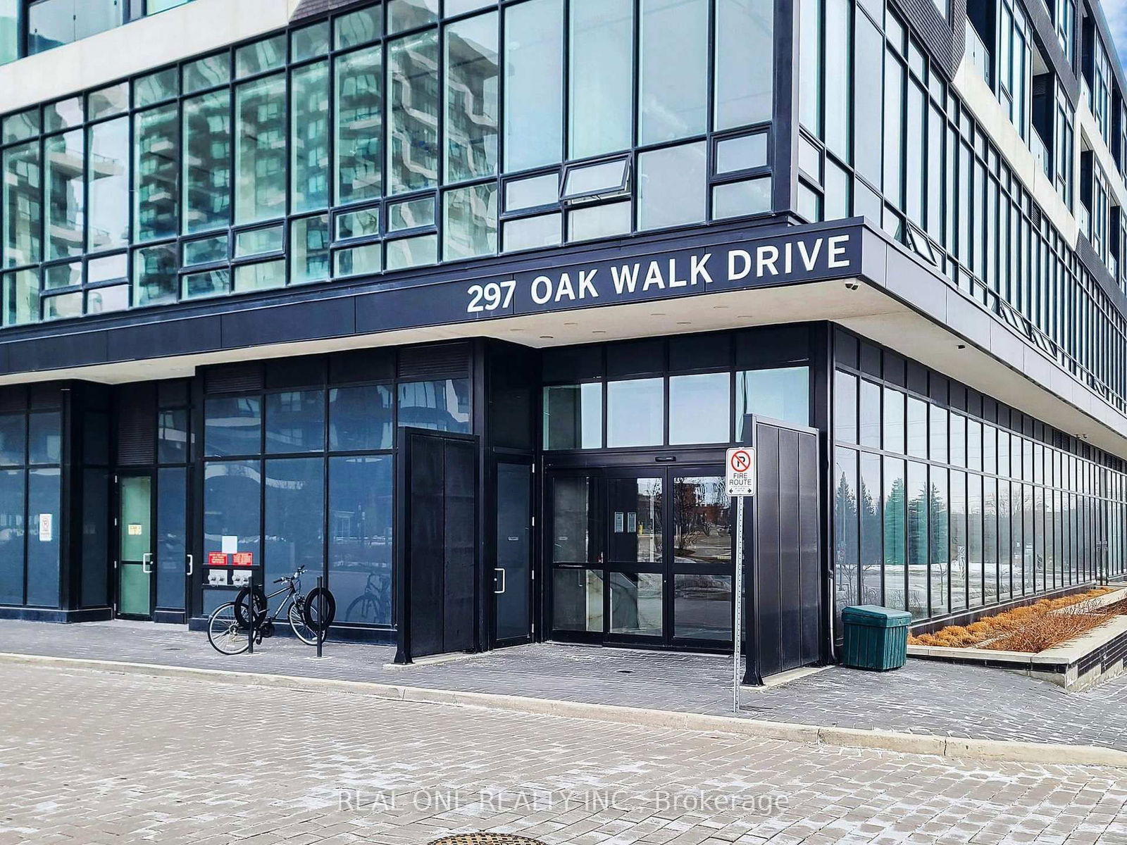 297 Oak Walk Dr, unit 1303 for sale