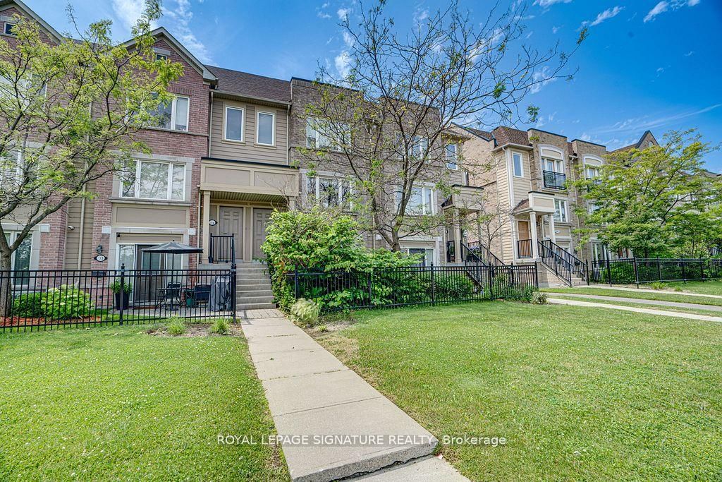 Winston Churchill & Eglinton Avenue Townhomes, Mississauga, Toronto