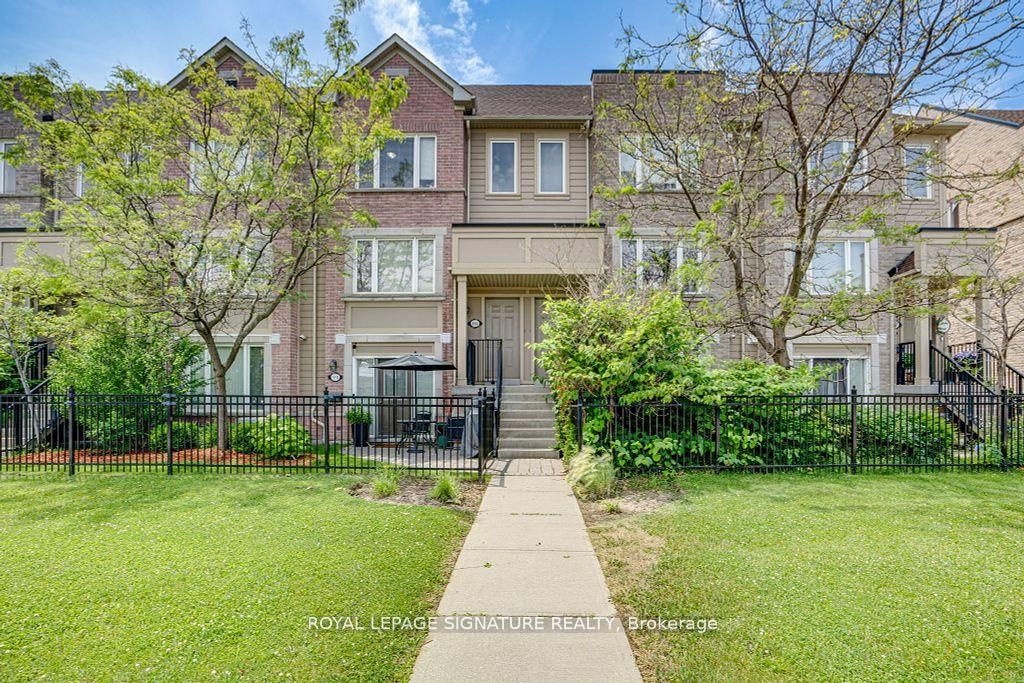 Winston Churchill & Eglinton Avenue Townhomes, Mississauga, Toronto