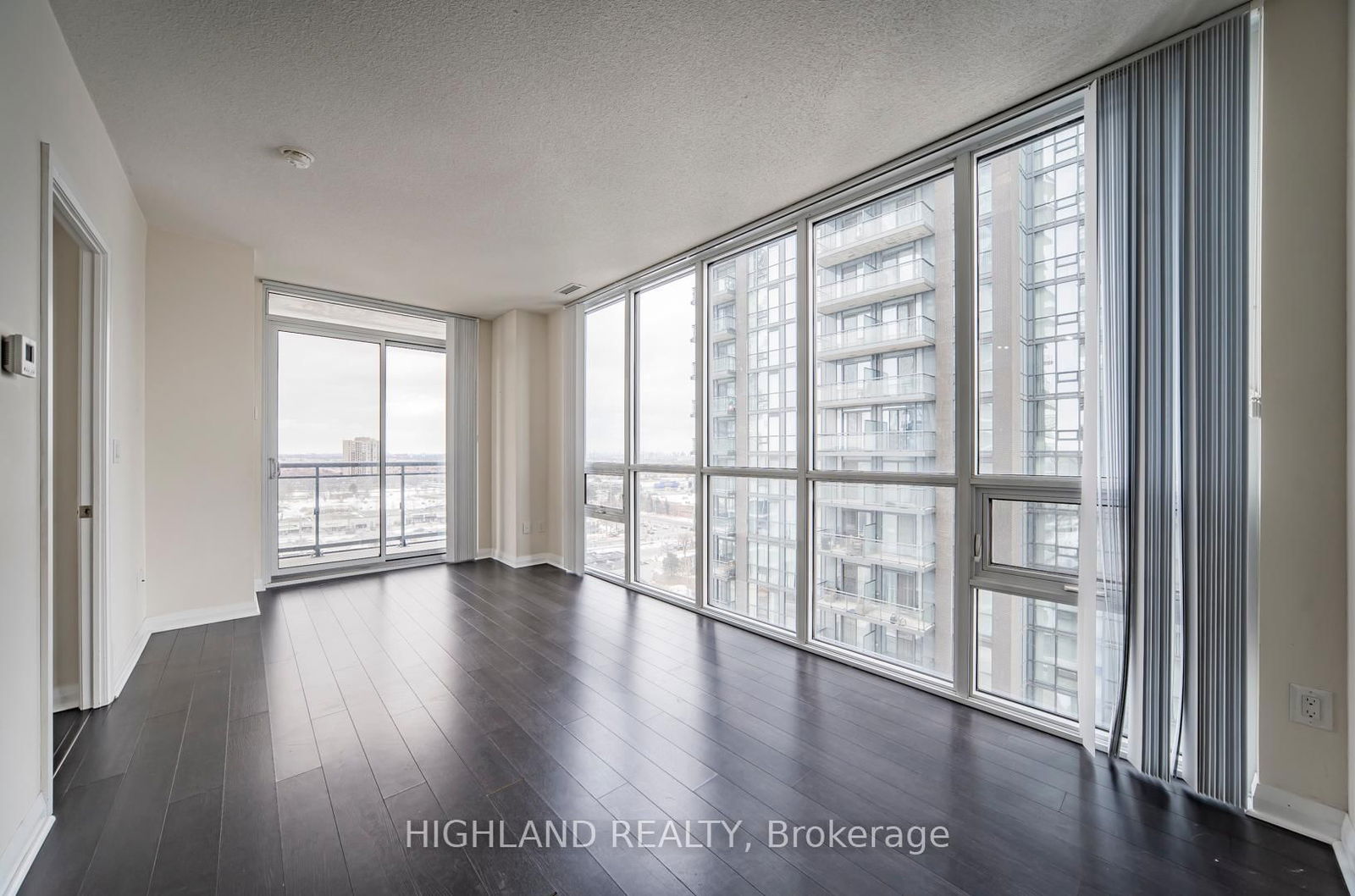 5033 Four Springs Ave, unit 1319 for sale