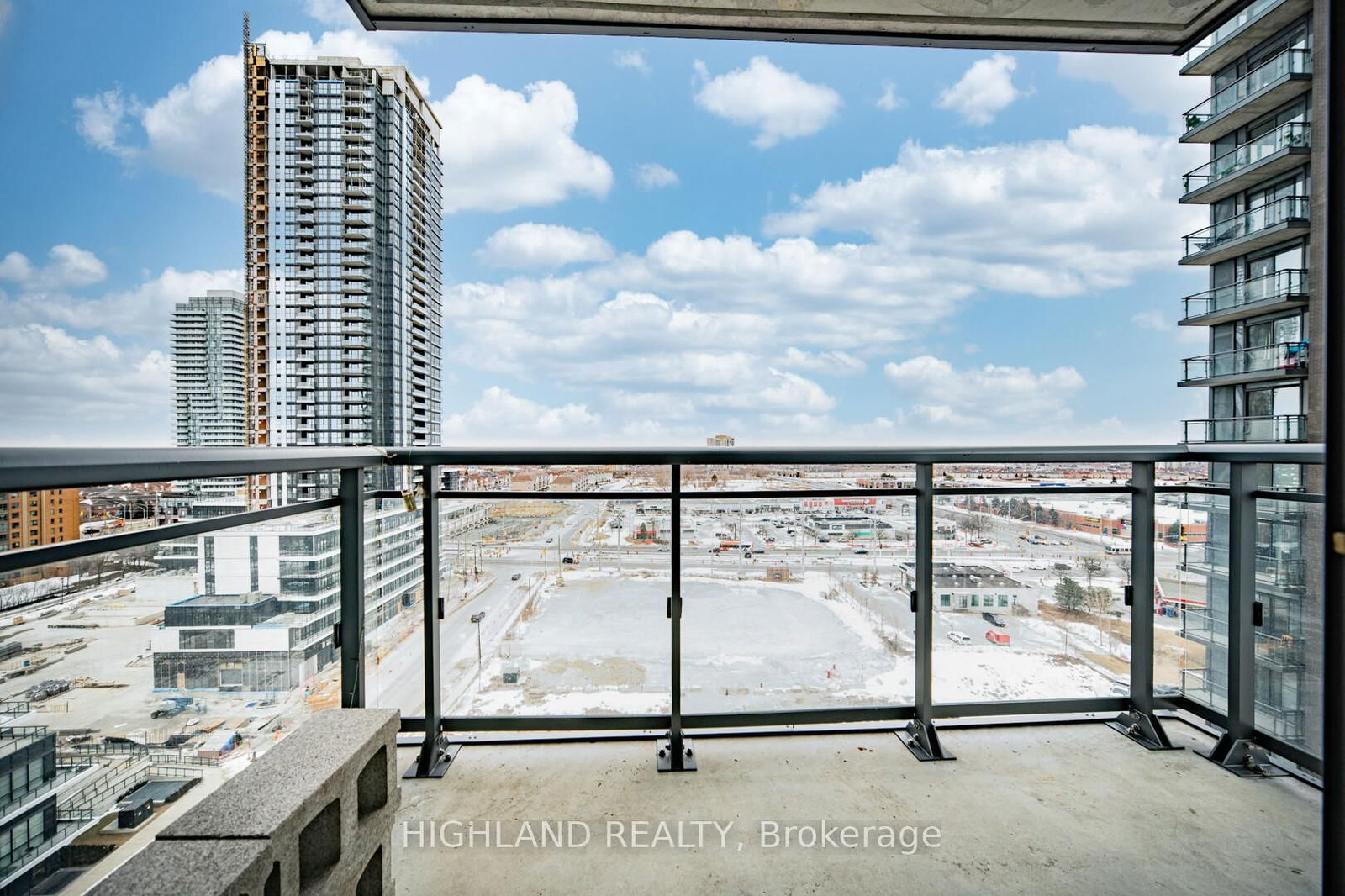 5033 Four Springs Ave, unit 1319 for sale