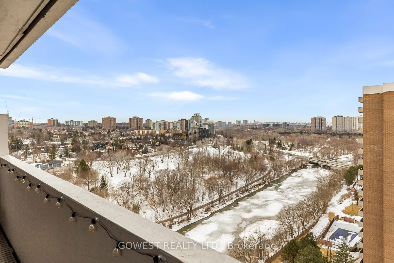 240 Scarlett Rd, unit 1806 for sale